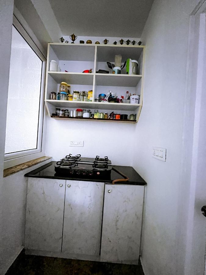 Rvr Home - Beautiful Rooms Бангалор Екстериор снимка